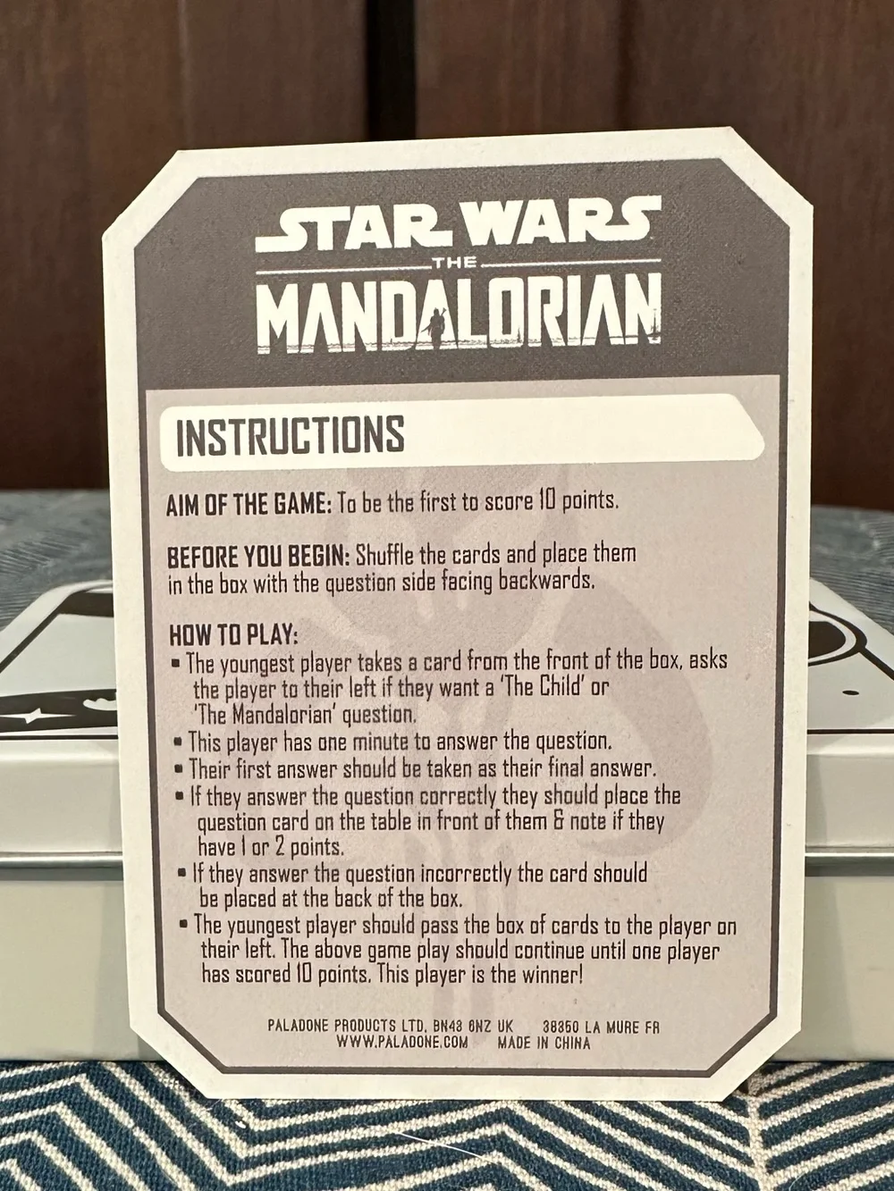 Star Wars • Mandalorian • Trivia Quiz game • metal tin
